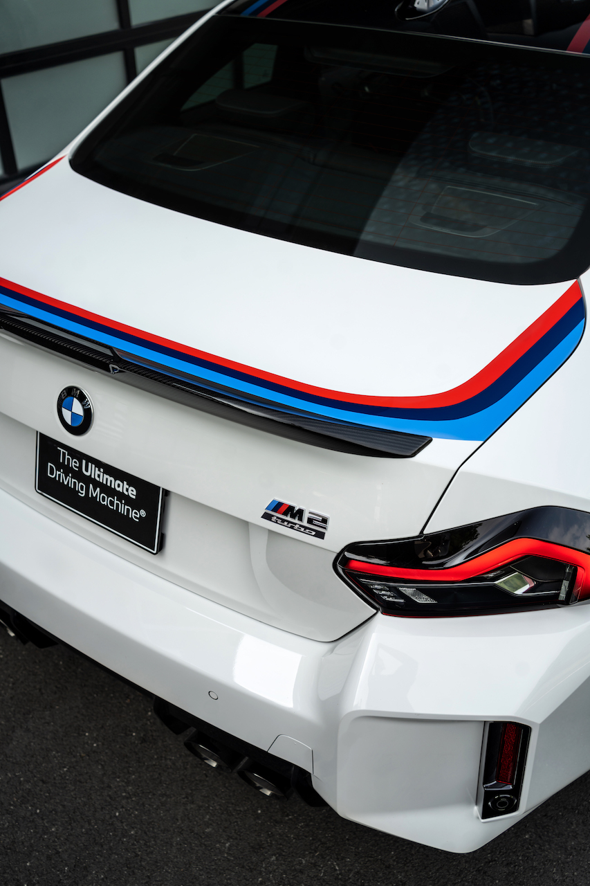 P90621385_highRes_the-2026-bmw-m2-turb